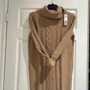NEW Beautiful Cotton Dress excellent for Winter Time.
